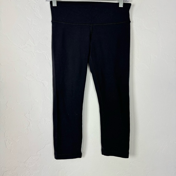 lululemon athletica Pants - Lululemon Leggings‎ Wunder Under Crop Solid Black Classic Workout Yoga Knit